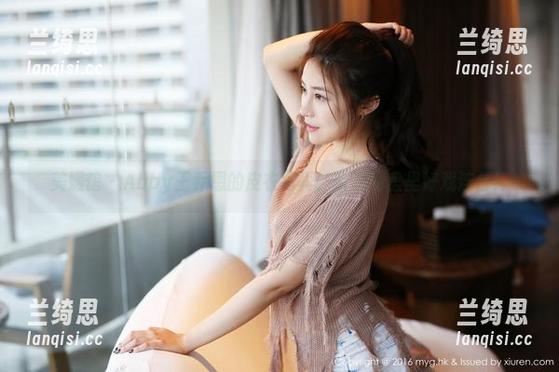 美媛馆 - Abby王乔恩的皮衣写真，听说网盘里好戏连台！