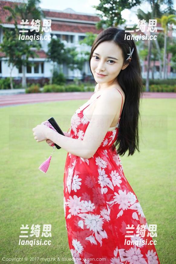 美媛馆 - 雾霭缭绕，子纯儿Annie的女仆美图分享，心头小鹿乱撞。