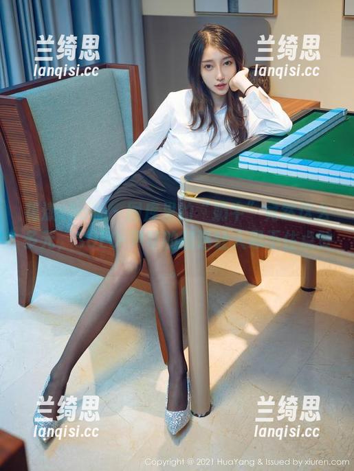 花漾show - 图库里的“奶牛”竟然这么多元，SOLO-尹菲的精选让人忍不住点赞。