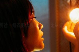 蜜桃社 – 结衣的泳池探险——无尽资源等你发掘