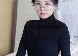 袜啵啵 – 快来看看甜甜圈里的可爱秘籍，图包下载不停歇！