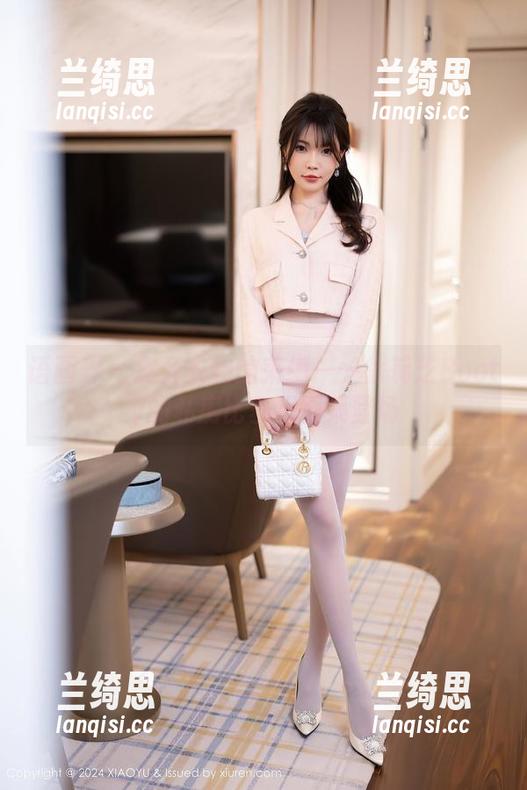 语画界 - 抛开衣物的束缚——徐莉芝Booty的私房比基尼图集登场