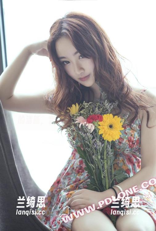 轰趴猫 - K8傲娇萌萌比基尼时光：原图里的清新，套图让你欲罢不能的附加值