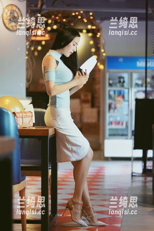 微密圈 - 不止于美，辣妈女神的“奶牛”新态度，美图在此。