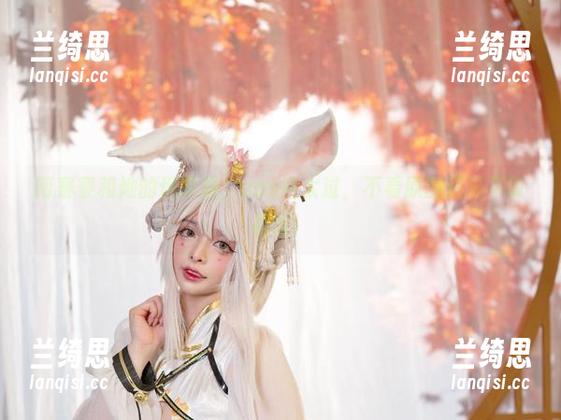 阿寨寨和她的伊露露,cos得太过,不看原图还真不敢相信! 阿寨寨和她的伊露露,cos得太过,不看原图还真不敢相信!