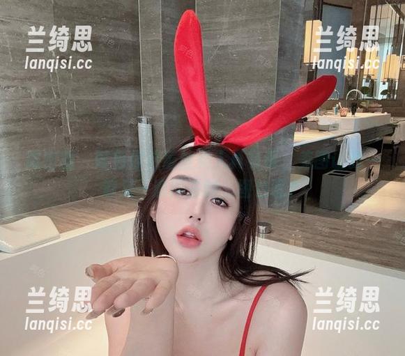 微密圈 - 阿色你这蕾丝美人真有毒，美图让我一遍又一遍回去翻，图包呢？