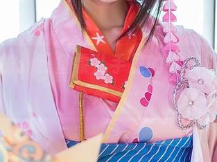 高清自拍：鳗鱼霏儿手里的“魔法镜”竟然是……