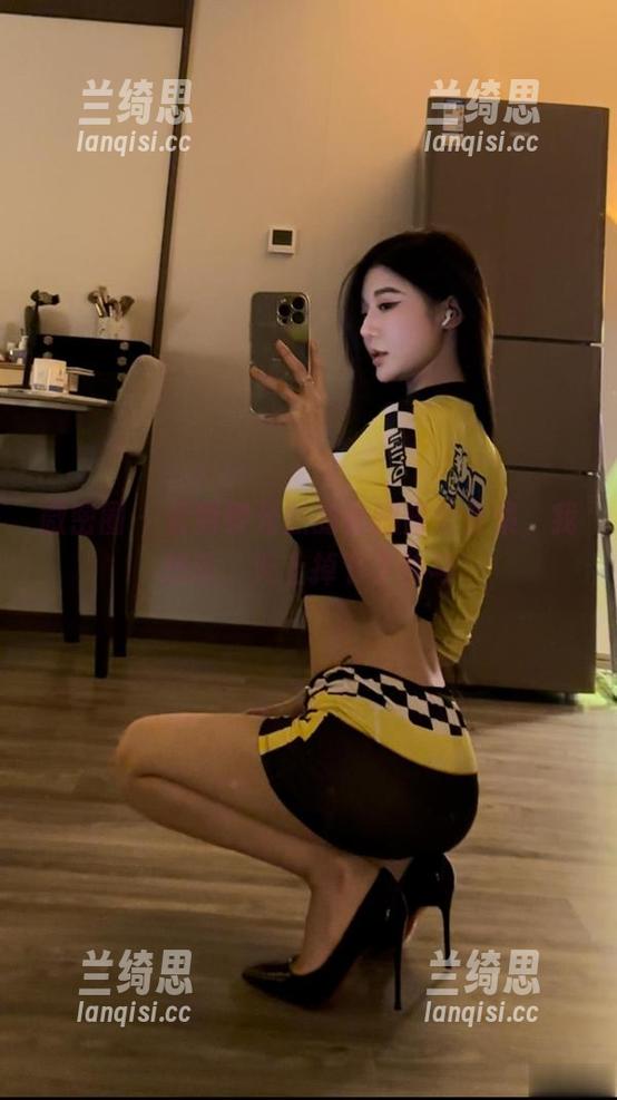 微密圈 - 看到黎允熙的长腿修女合集，我想说，天上掉下了神马